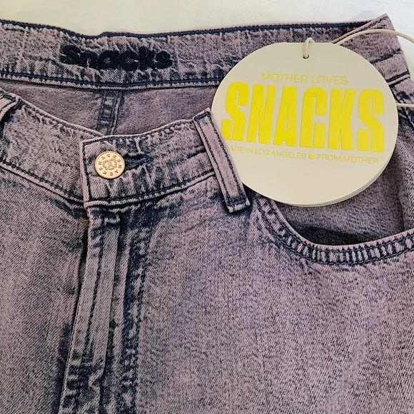 MOTHER SNACKS High Waisted Twizzy Skimp Wash Jeans in Silver Pink NWT - Picture 5 of 11